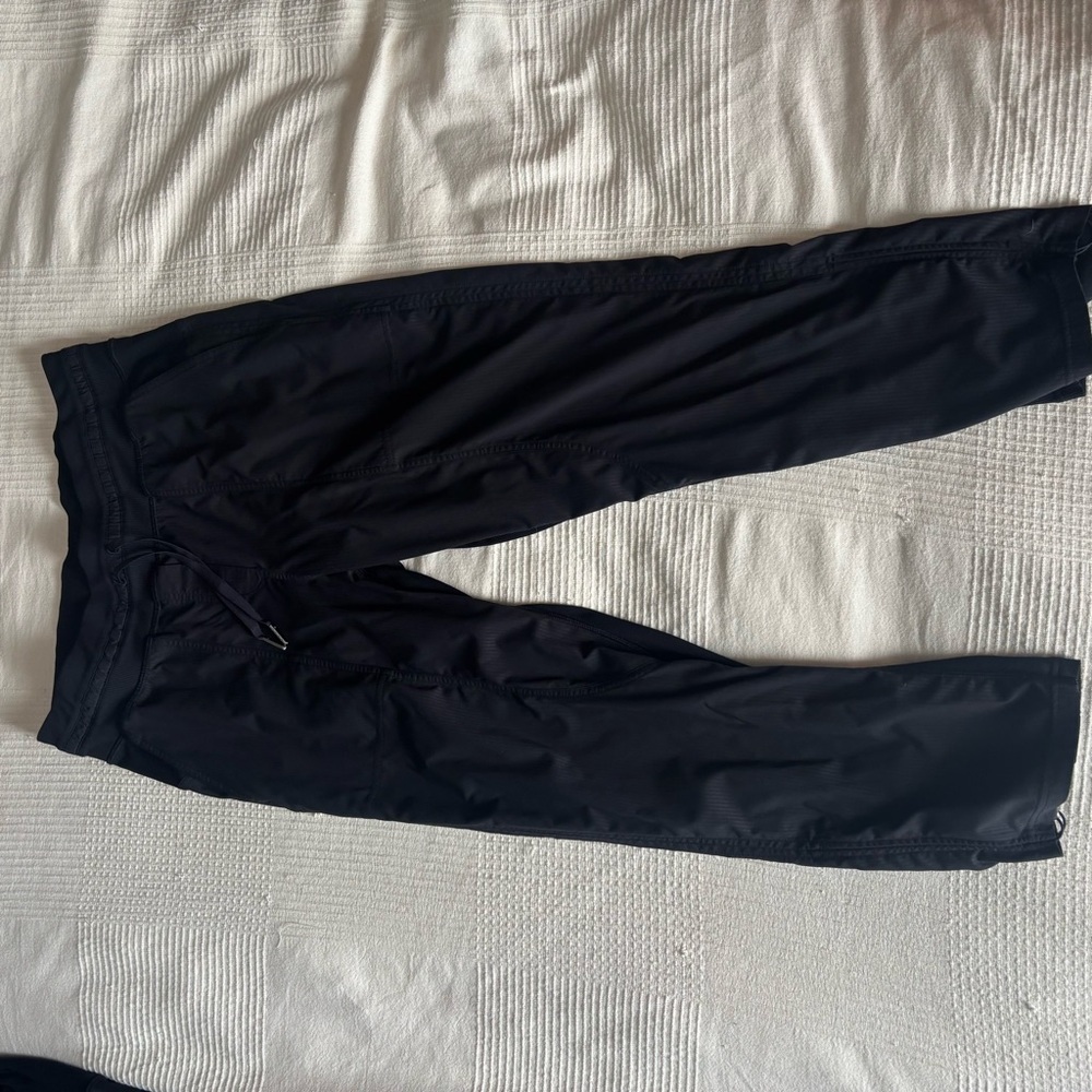 Lululemon Dance Studio Mid-Rise Cropped Pant